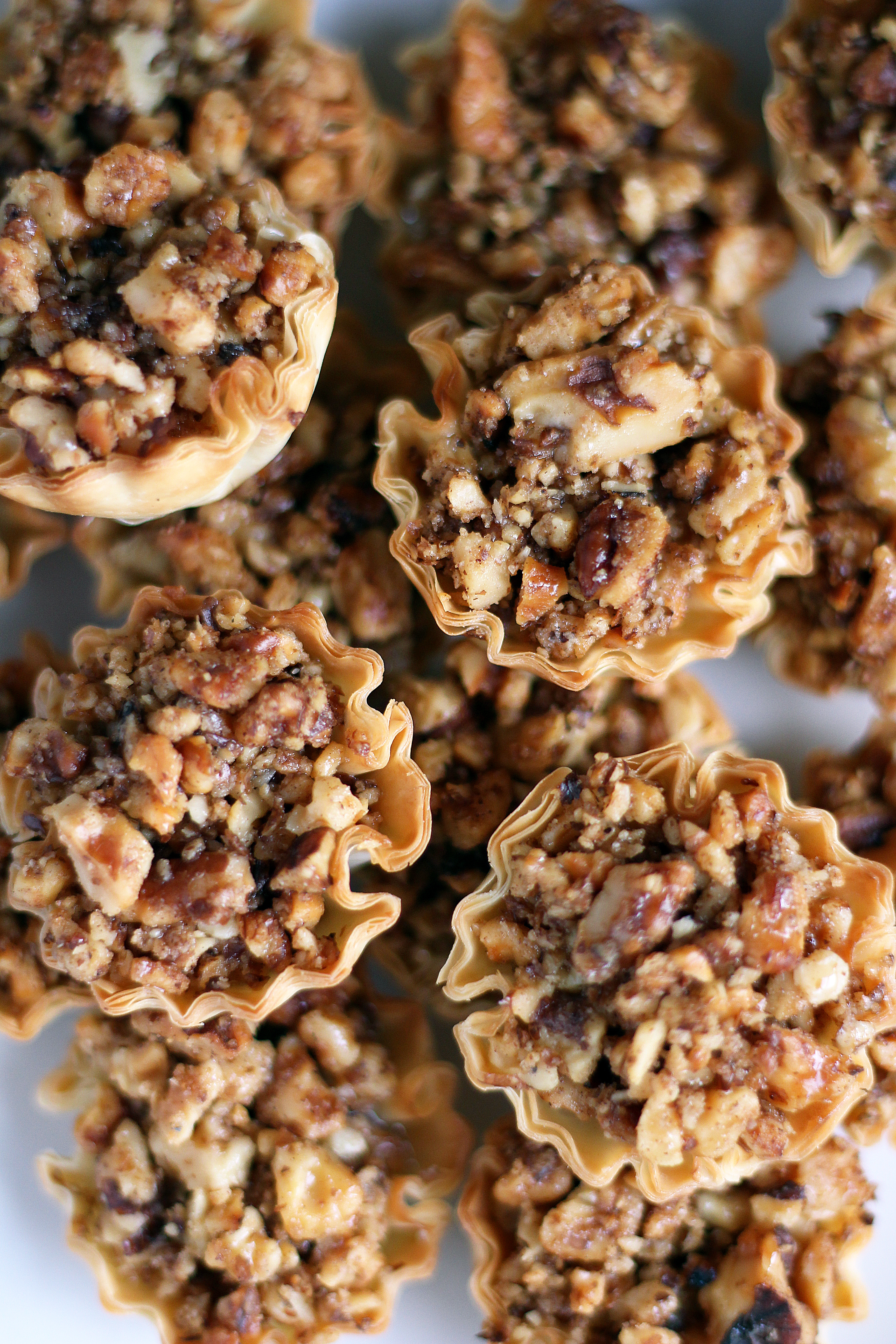 Easy walnut baklava cups