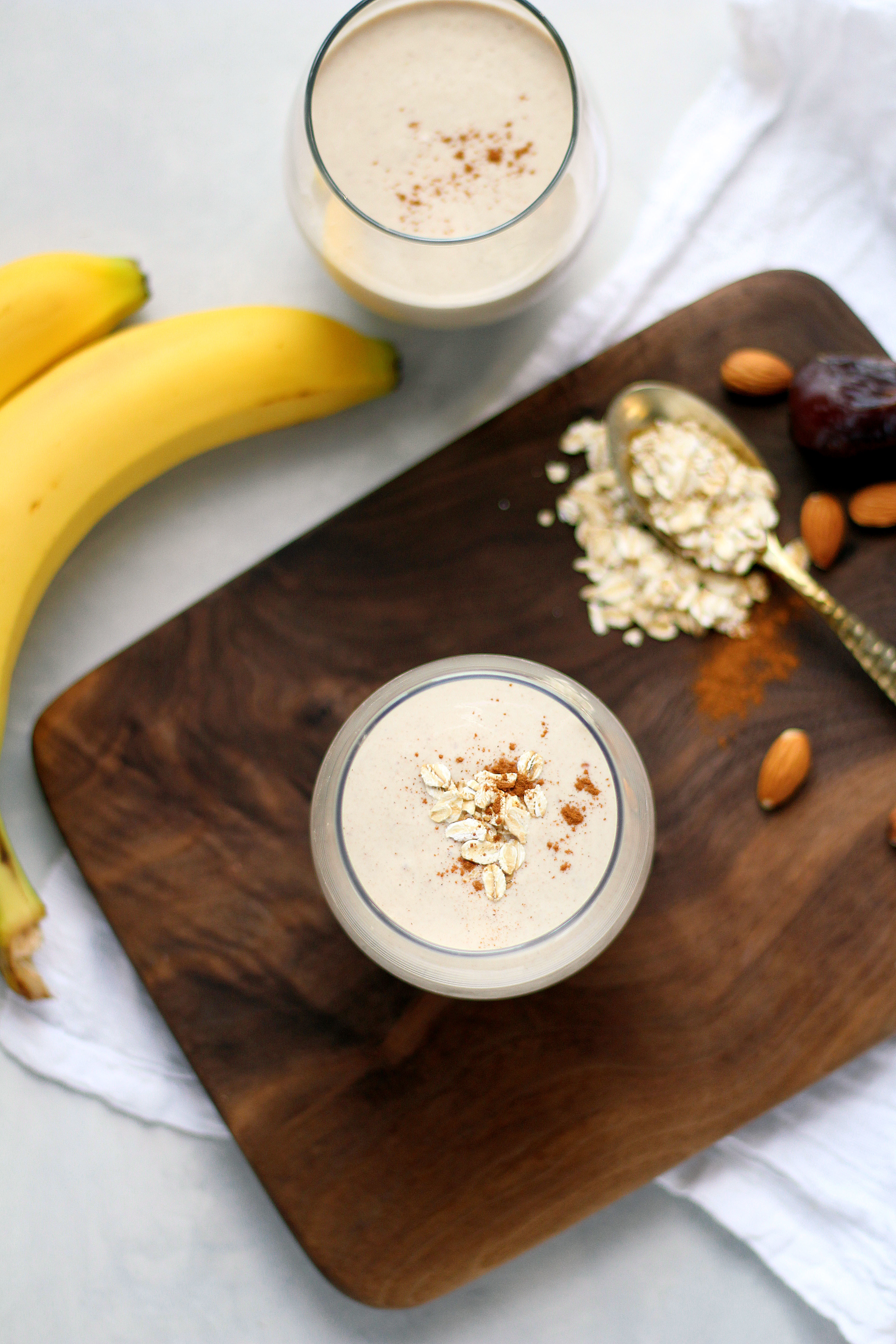 Tahini Oat Smoothie