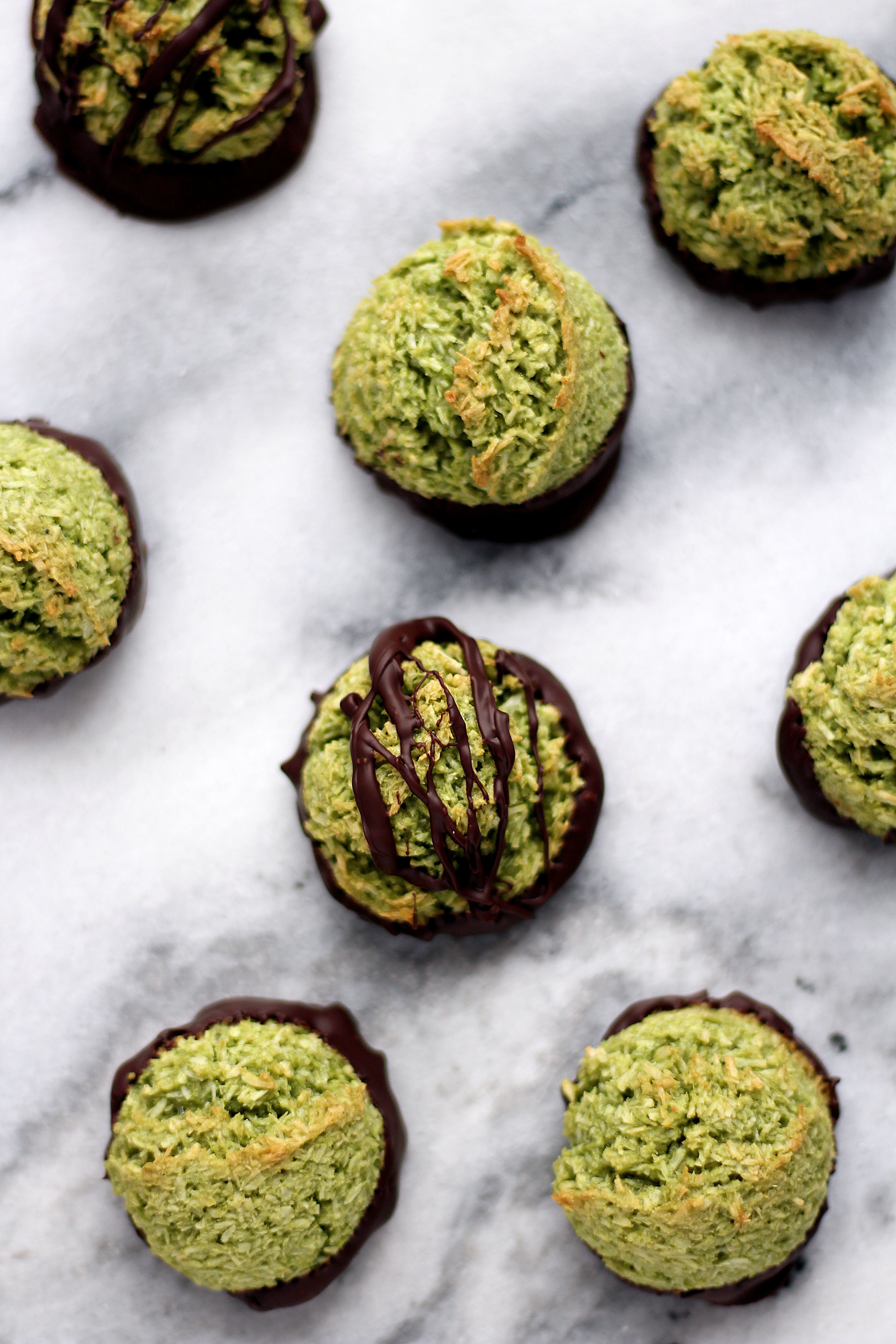 Chocolate Dipped Matcha Macaroons – thyme & toast